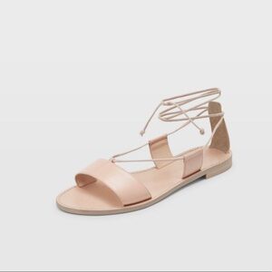 𝅺BNWOT Club Monaco Cahdell Sandals